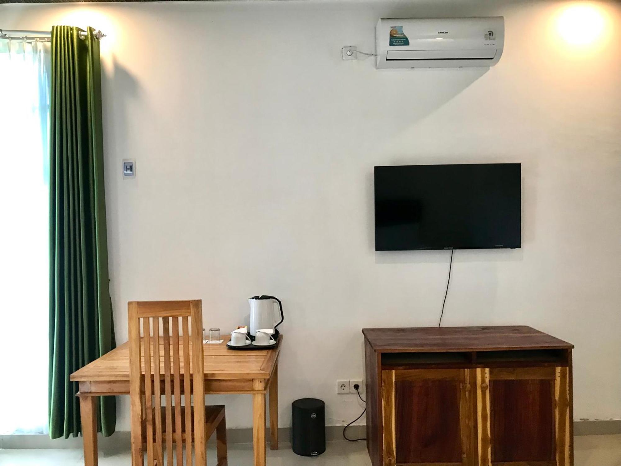 Pohon Purba Resort & Restaurant Labuhan Pandan Extérieur photo
