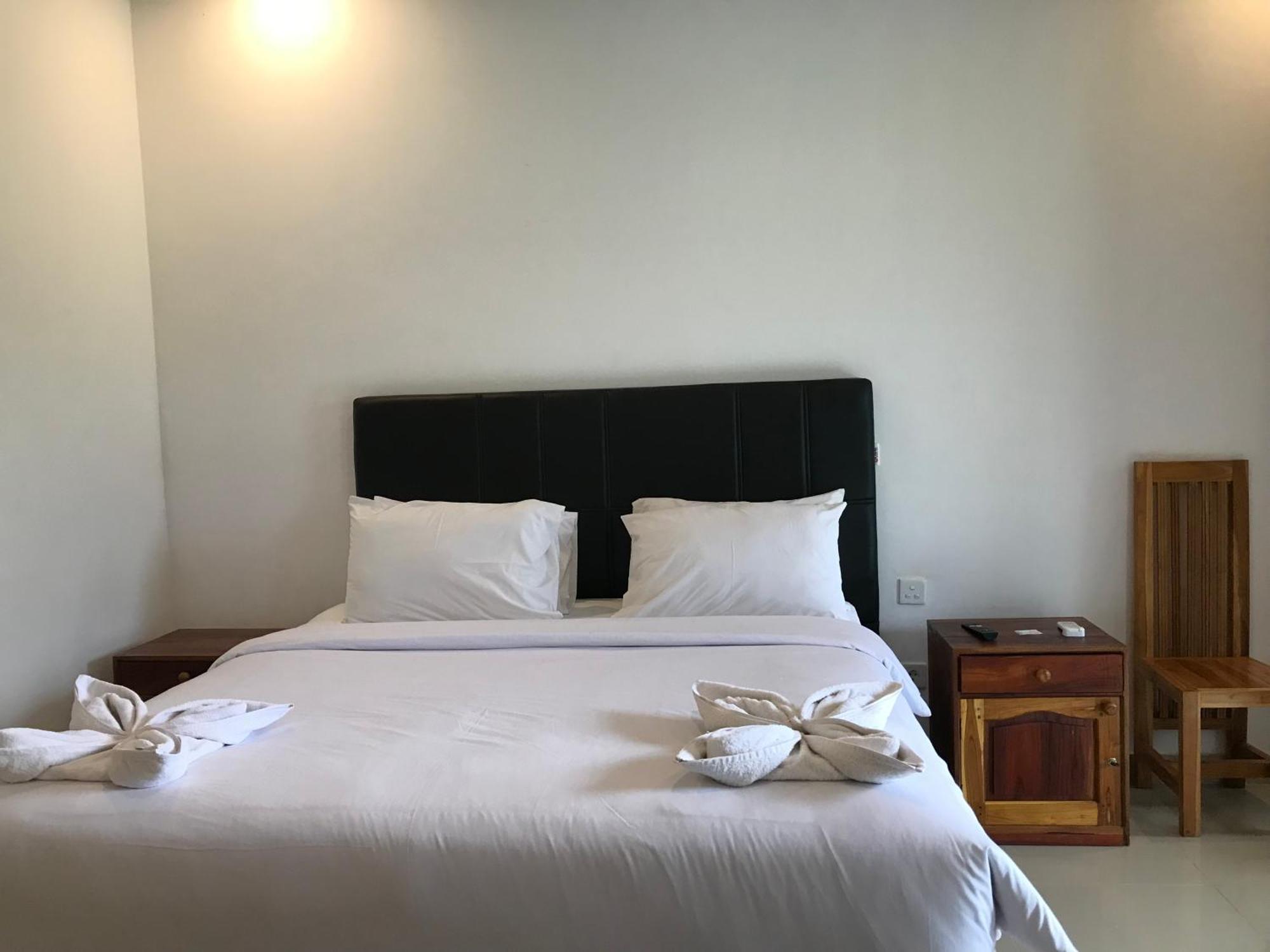 Pohon Purba Resort & Restaurant Labuhan Pandan Extérieur photo