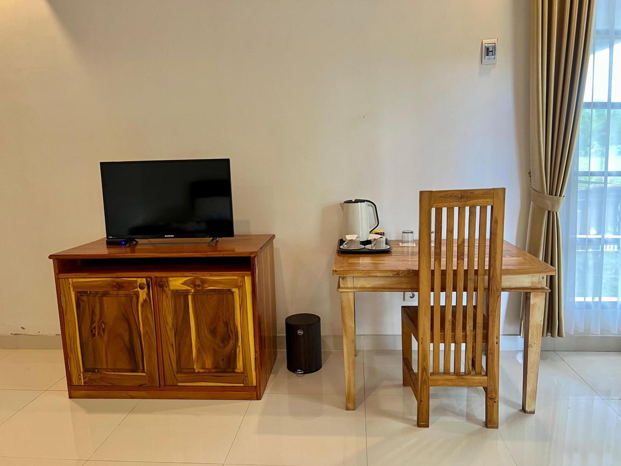 Pohon Purba Resort & Restaurant Labuhan Pandan Extérieur photo